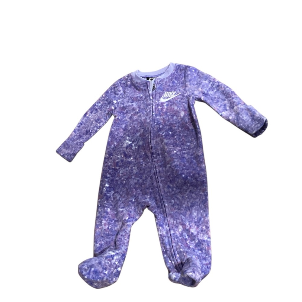 Nike Baby Girl Lavender/Pink/White Footie Size 3month